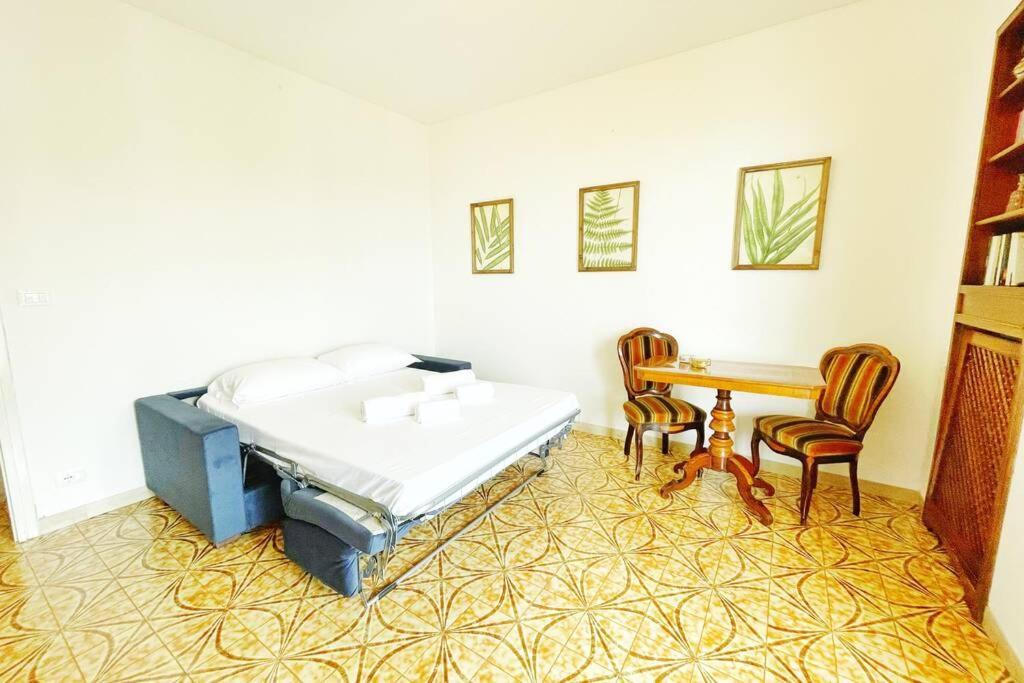 [SUITE DE AMICIS] Vista mare e relax Sanremo Esterno foto